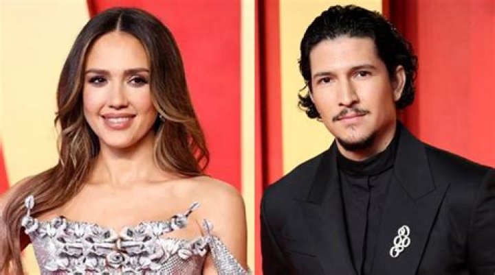 
Julian Alvarez Was Rumored To Be Dating Luciana Salazar 