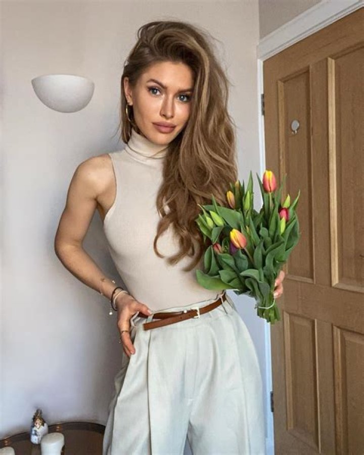 
Maja Malnar Height, Weight, Net Worth, Age, Birthday, Wikipedia, Who, Nationality, Biography 